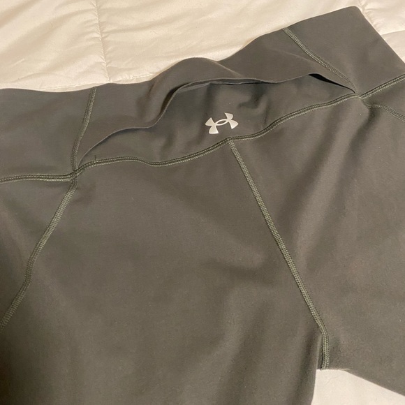 Under armour capri leggings - Picture 2 of 3